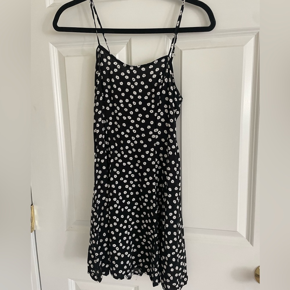 Forever 21, Black Floral mini dress